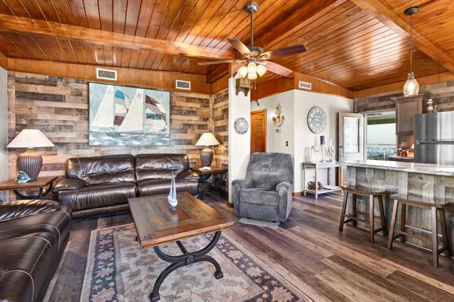 17850 Lynn Street, Panama City Beach, FL 32413