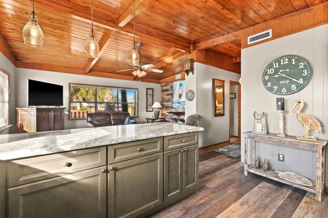 17850 Lynn Street, Panama City Beach, FL 32413