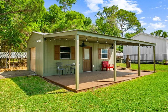 17850 Lynn Street, Panama City Beach, FL 32413