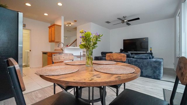 10023 TATE LANE, Tampa, FL 33626