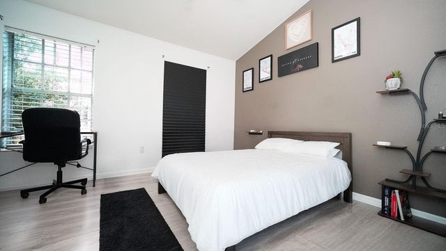 10023 TATE LANE, Tampa, FL 33626