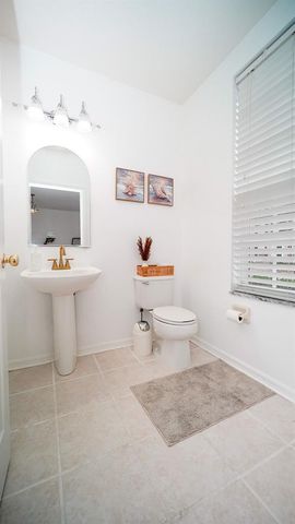 10023 TATE LANE, Tampa, FL 33626