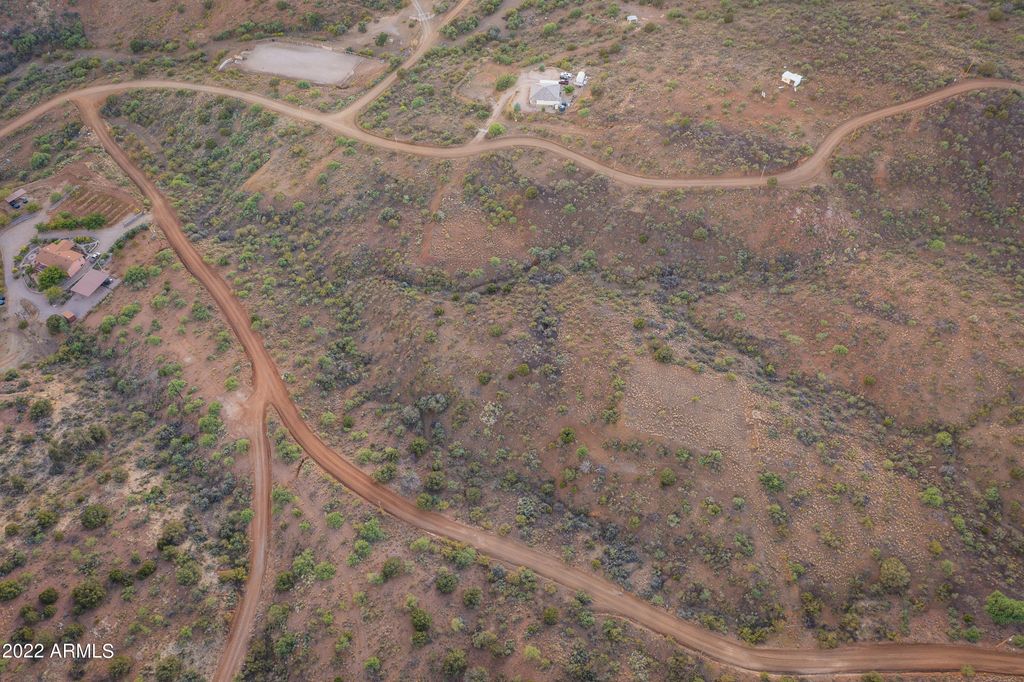 Image 11 of property listing at 000 Breezy Hill Drive 27, Globe, AZ 85501