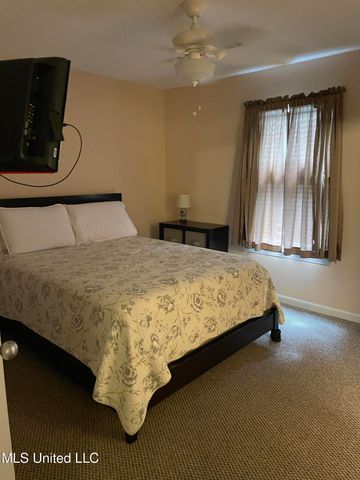 1276 Century Oaks Drive, A, Gulfport, MS 39507