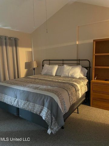 1276 Century Oaks Drive, A, Gulfport, MS 39507