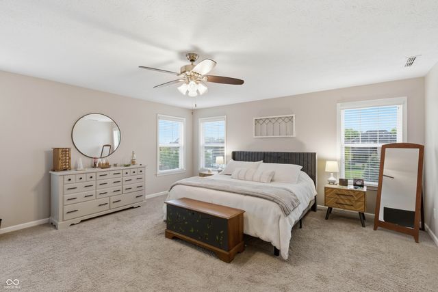 561 Windborough, Brownsburg, IN 46112