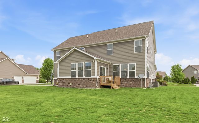 561 Windborough, Brownsburg, IN 46112