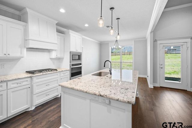 14139 Lexi Ct, Tyler, TX 75703