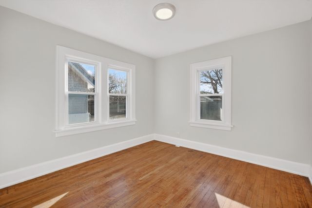 1618 Beaver Avenue, Des Moines, IA 50310