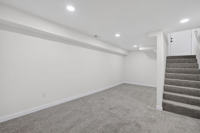 1618 Beaver Avenue, Des Moines, IA 50310