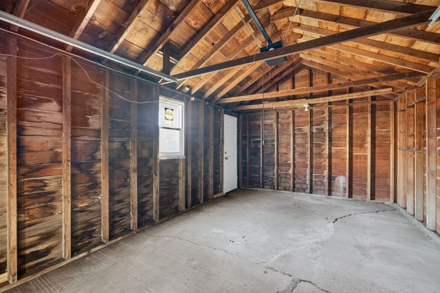 1618 Beaver Avenue, Des Moines, IA 50310