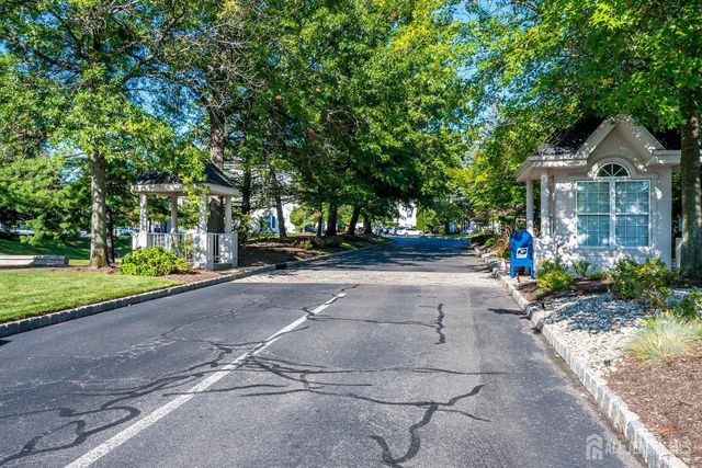 434 Waterford Drive, Edison, NJ 08817