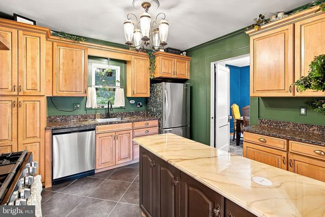 247 MUSCONETCONG RIVER, Lebanon, NJ 07882