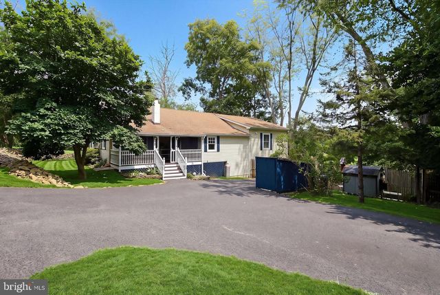 247 MUSCONETCONG RIVER, Lebanon, NJ 07882