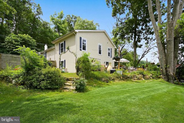 247 MUSCONETCONG RIVER, Lebanon, NJ 07882