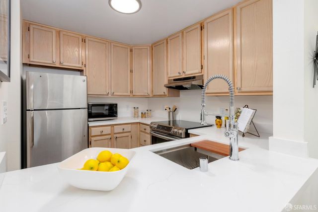 2225 23rd Street 309, San Francisco, CA 94107