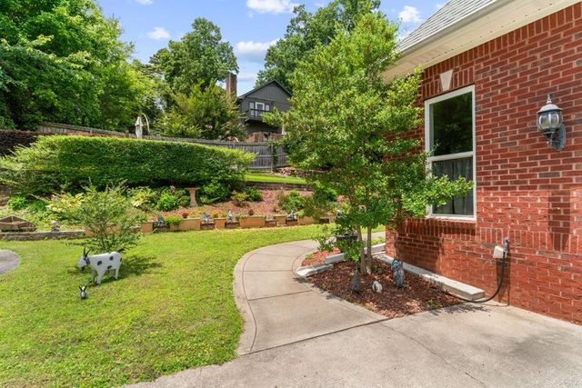 604 Lenna Lane, Dalton, GA 30720