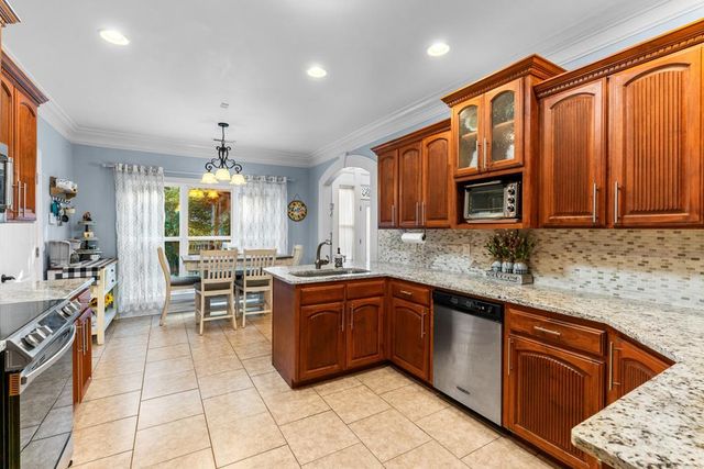 604 Lenna Lane, Dalton, GA 30720