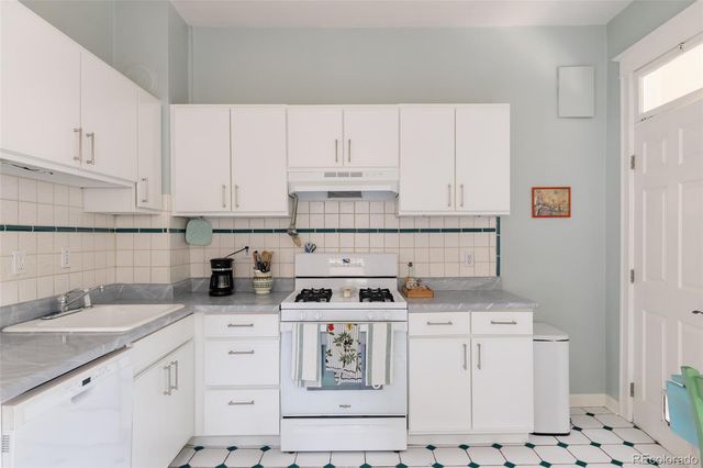 210 S Emerson Street, Denver, CO 80209