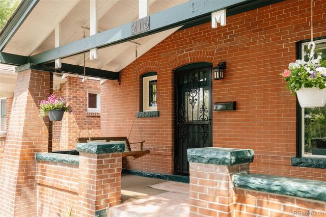 210 S Emerson Street, Denver, CO 80209