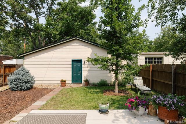 210 S Emerson Street, Denver, CO 80209