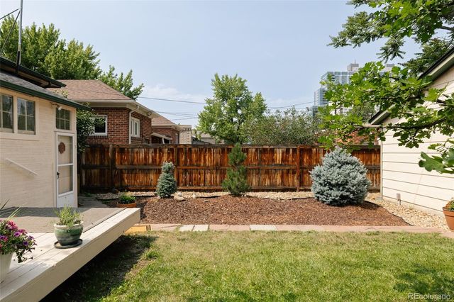 210 S Emerson Street, Denver, CO 80209