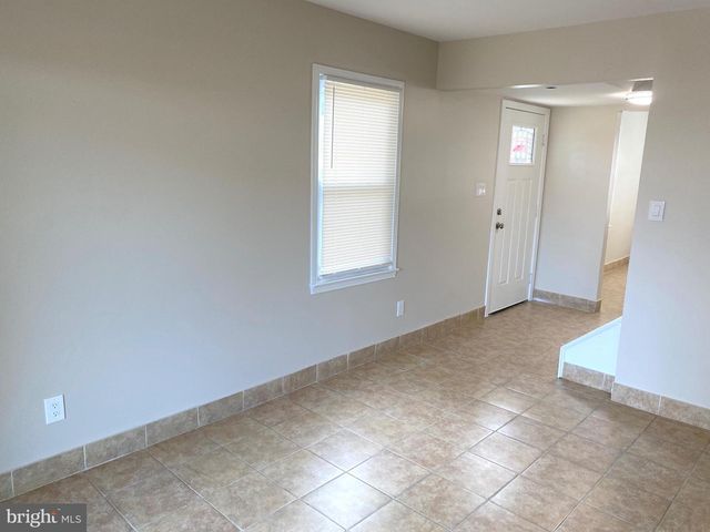 9715 PICKETT LN, Manassas, VA 20110