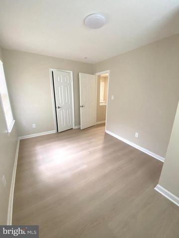 9715 PICKETT LN, Manassas, VA 20110