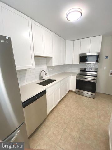 9715 PICKETT LN, Manassas, VA 20110