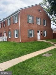 9715 PICKETT LN, Manassas, VA 20110