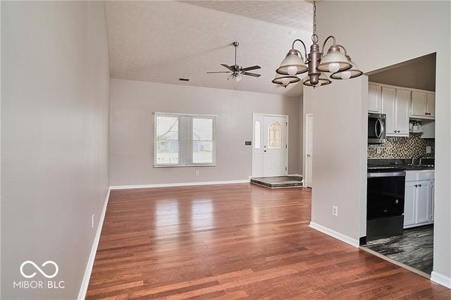 18760 Northridge Drive, Noblesville, IN 46060