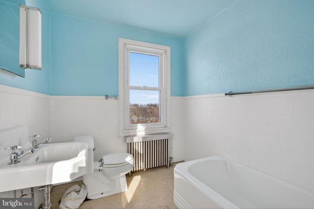 3320 RIVER RD, Lancaster, PA 17603