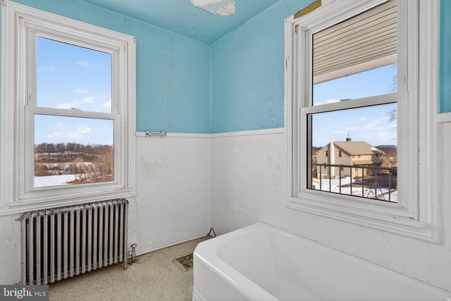 3320 RIVER RD, Lancaster, PA 17603