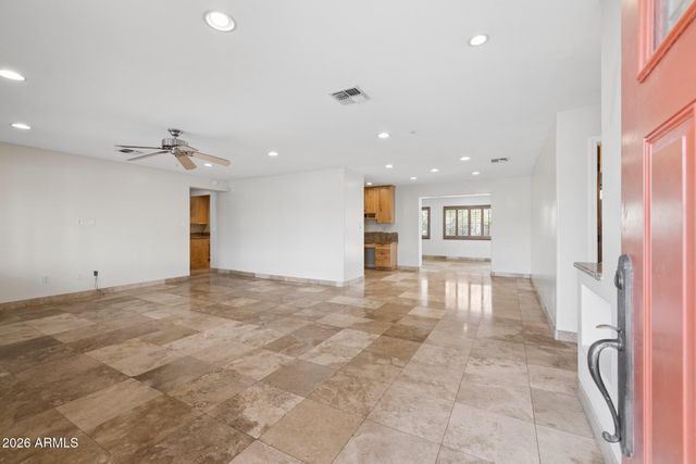 6332 E Earll Drive, Scottsdale, AZ 85251