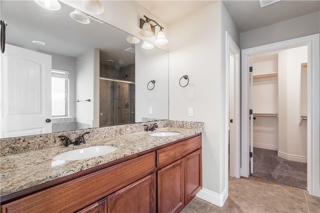 7587 Brooklyn Avenue, Springdale, AR 72762