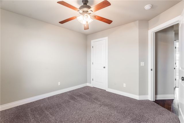 7587 Brooklyn Avenue, Springdale, AR 72762