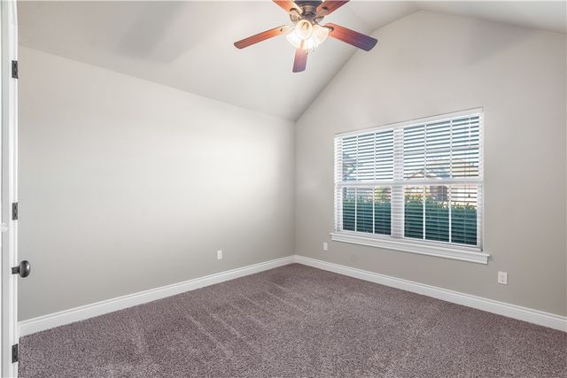 7587 Brooklyn Avenue, Springdale, AR 72762