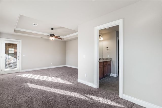 7587 Brooklyn Avenue, Springdale, AR 72762