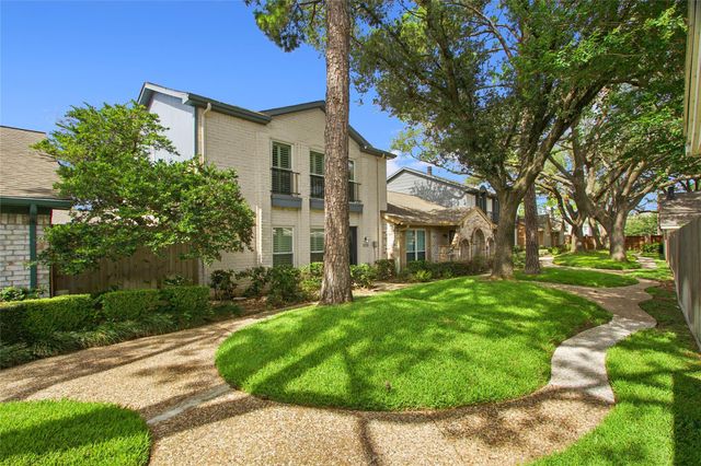 2908 Gessner Road, Houston, TX 77080