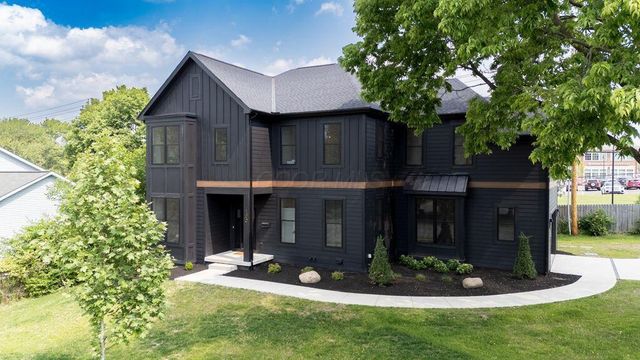 120 Caren Avenue, Worthington, OH 43085