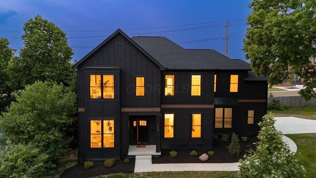 120 Caren Avenue, Worthington, OH 43085