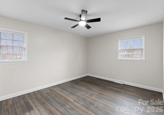 784 Crestmont Drive SE, Concord, NC 28025