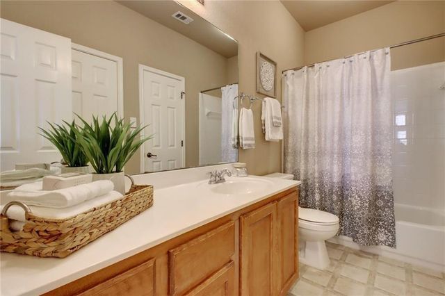 1549 Homewood CIR, Round Rock, TX 78665