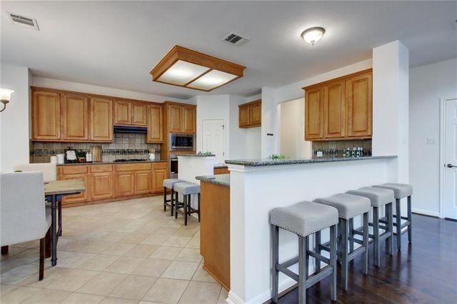 1549 Homewood CIR, Round Rock, TX 78665