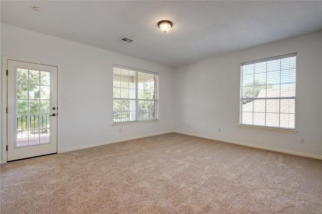 1549 Homewood CIR, Round Rock, TX 78665