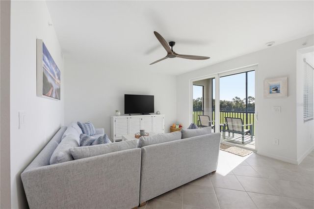 17600 OPAL SAND DRIVE 203, Venice, FL 34293
