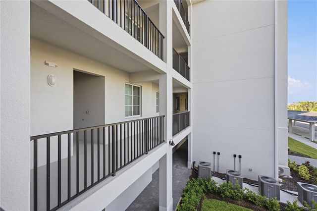 17600 OPAL SAND DRIVE 203, Venice, FL 34293