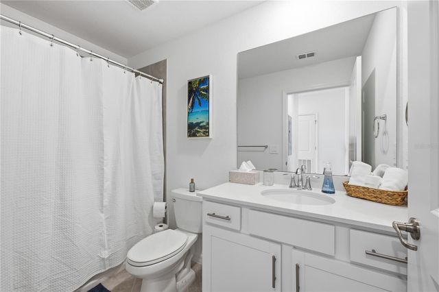 17600 OPAL SAND DRIVE 203, Venice, FL 34293