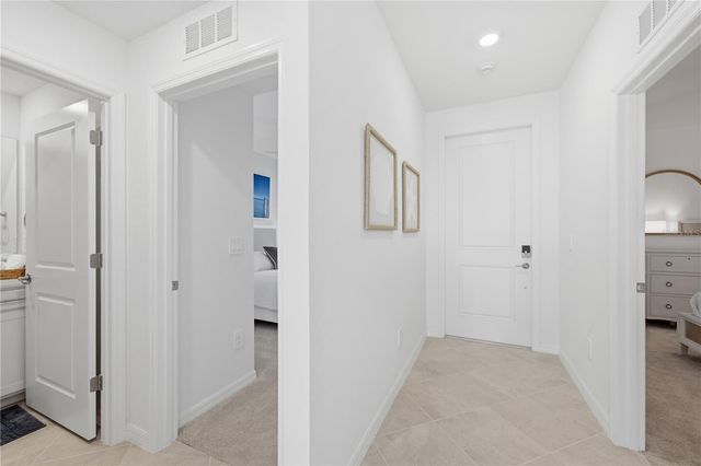 17600 OPAL SAND DRIVE 203, Venice, FL 34293