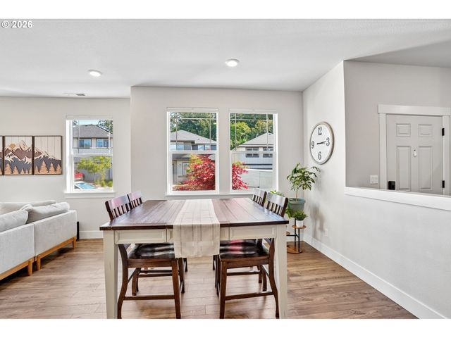 16823 Sw COLORADO Ln, Tigard, OR 97224